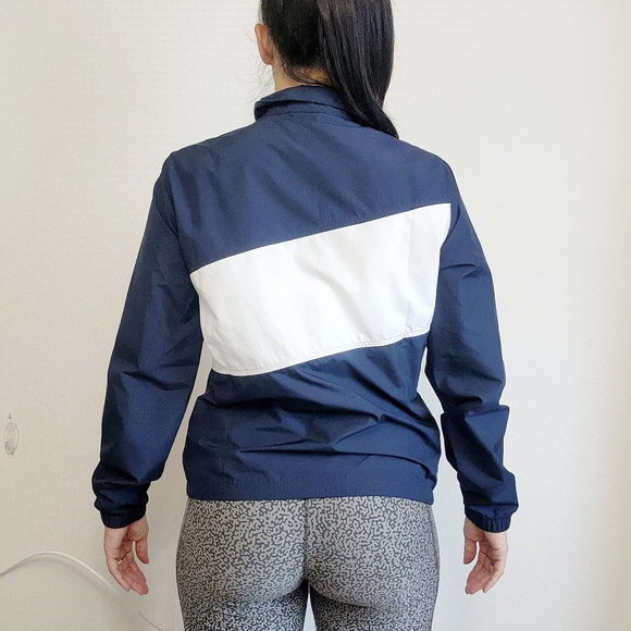 Puma Golf Women's Standard First Mile Wind Jacket - Picture 4 of 8